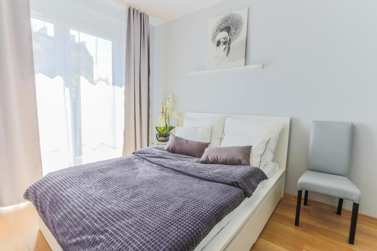 Coin Apartamenty Wrocław Buitenkant foto