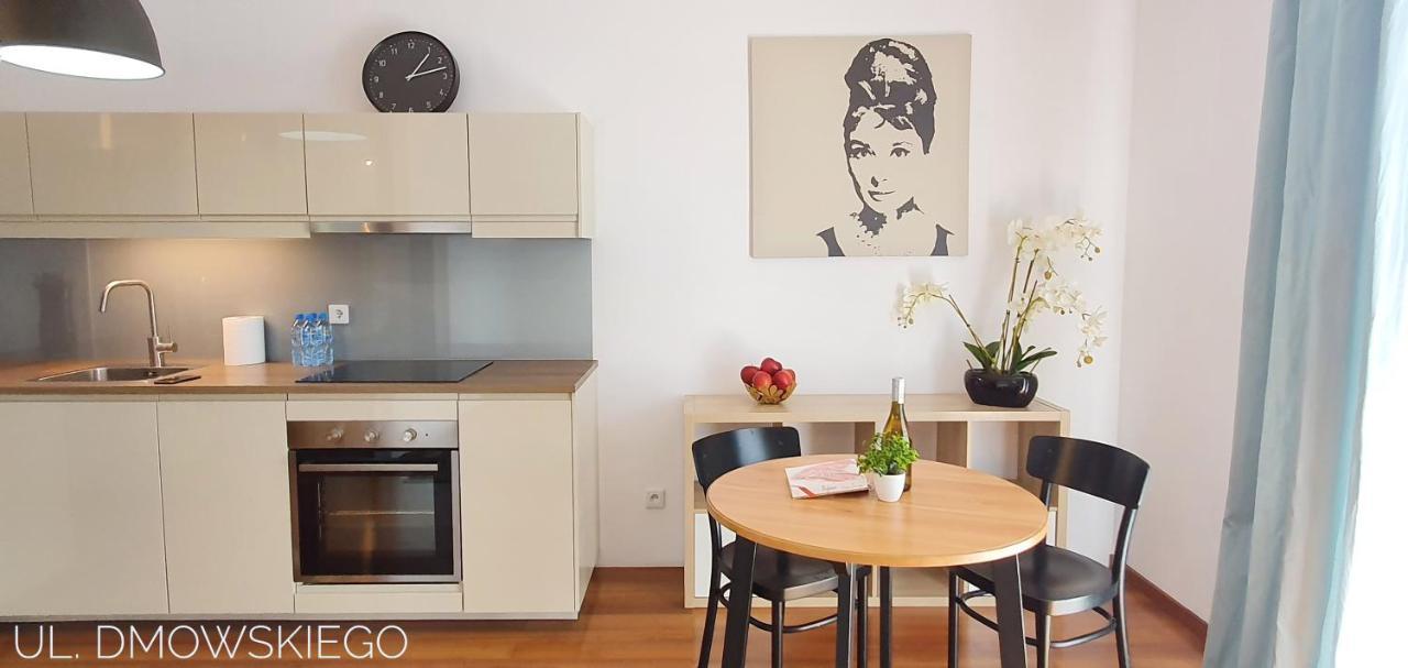 Coin Apartamenty Wrocław Buitenkant foto